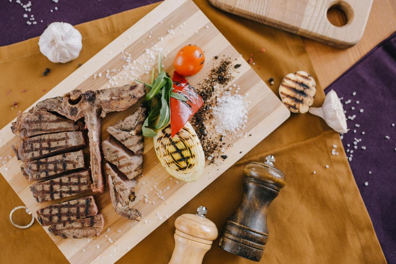 Otte Hotel Mirhorod Kültér fotó