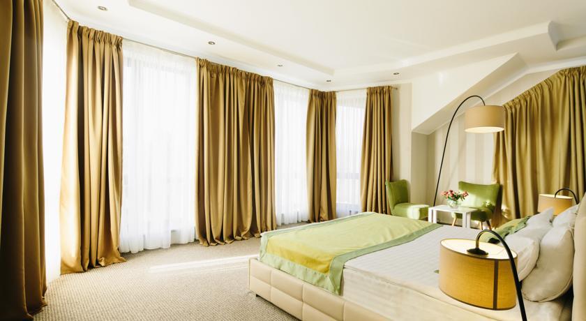 Otte Hotel Mirhorod Szoba fotó